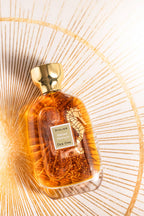 Dettaglio Del Profumo Di Nicchia Atelier Des Ors Novae Vanilla Eau De Parfum 100 Ml Con Piramide Olfattiva Speziata E Vanigliata.