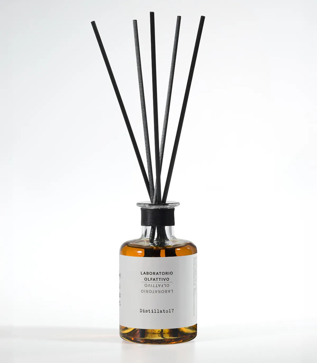 Laboratorio Olfattivo Diffusore Ambiente Distillato17 con midollini - L'Atelier dei Profumi