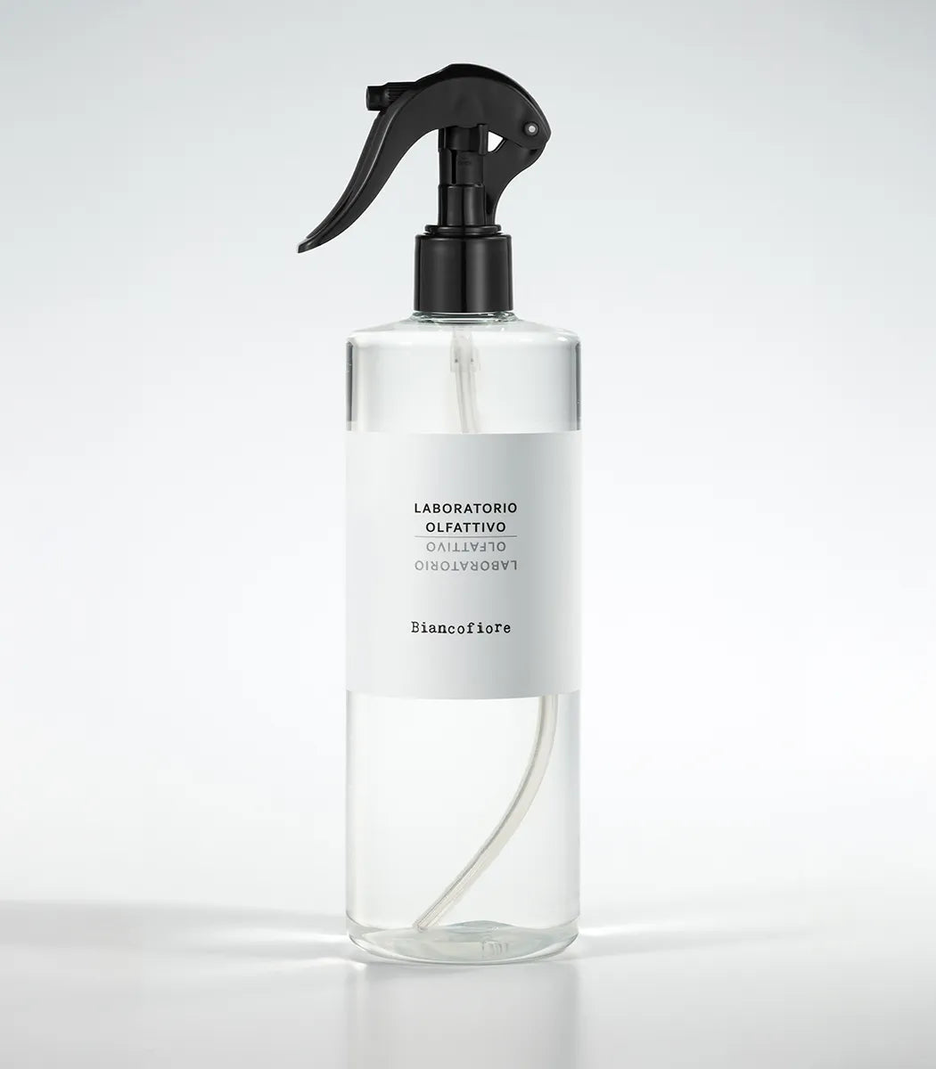 Laboratorio Olfattivo Spray Ambiente Biancofiore: profumazione casa fresca ai fiori bianchi - L'Atelier dei Profumi