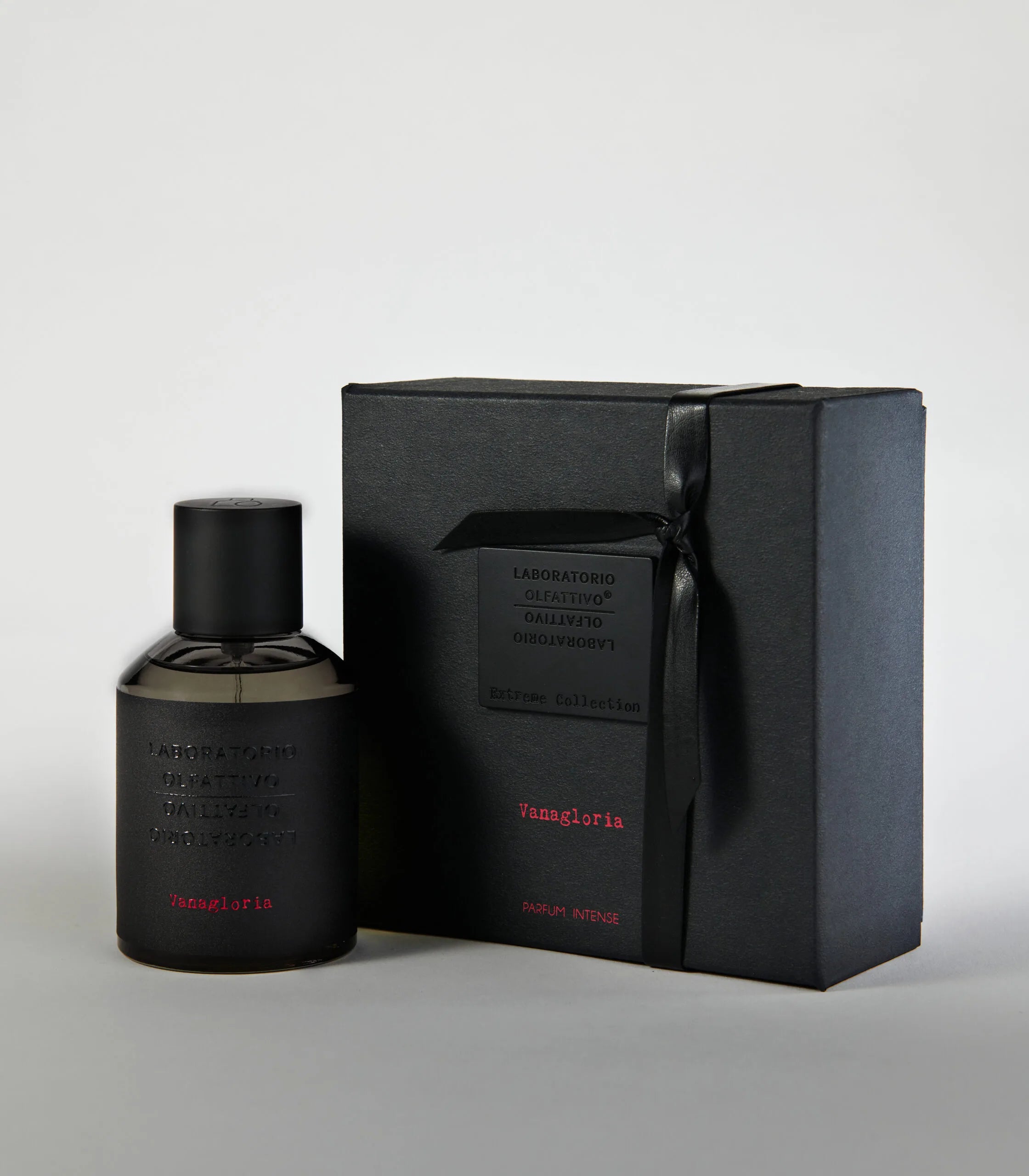 Profumo artistico Vanagloria di Laboratorio Olfattivo, fragranza intensa alla vaniglia bourbon e incenso | L'Atelier dei Profumi