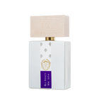 Dettaglio del profumo di nicchia Blu Indaco di Giardini di Toscana con flacone e scatola di packaging elegante, vista da un'altra angolazione. | L'Atelier Dei Profumi