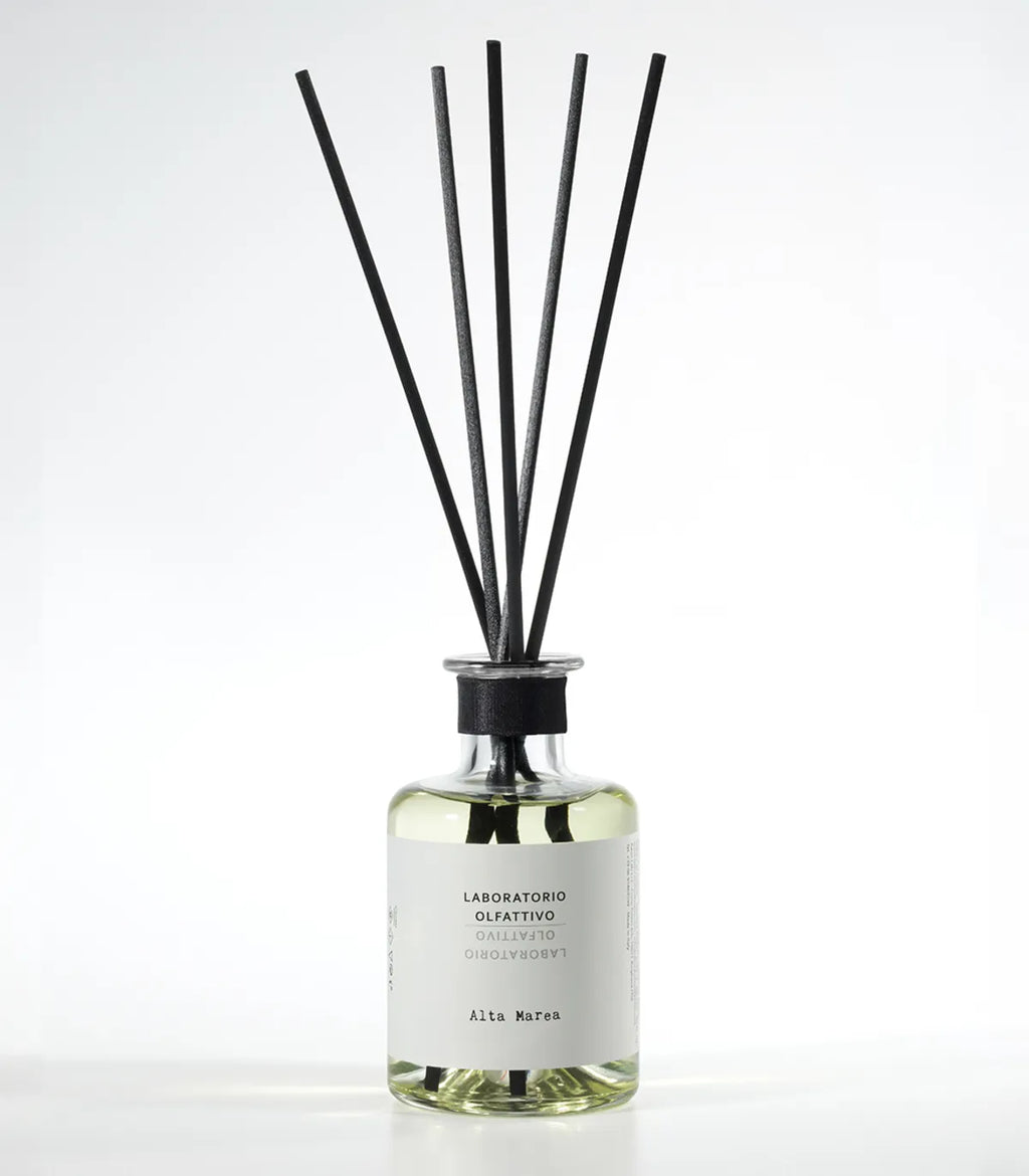 Diffusore ambiente Alta Marea Laboratorio Olfattivo 200ml - Rivenditore Autorizzato - Acquista in boutique a Teramo o online.