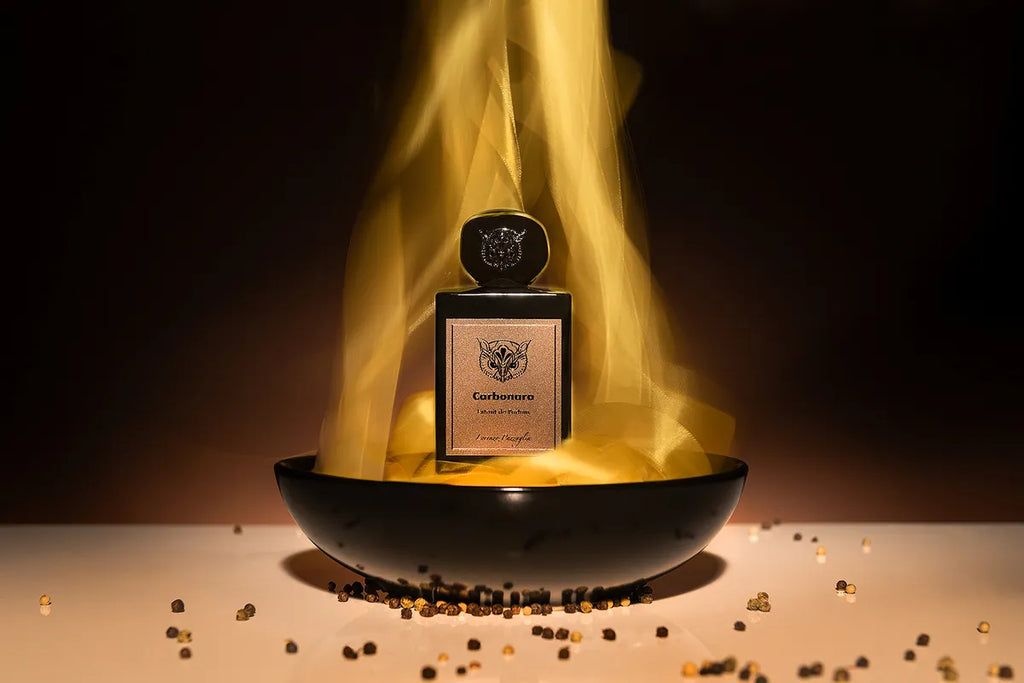 Scatto artistico del profumo Carbonara di Lorenzo Pazzaglia - Profumeria di nicchia Teramo