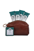 Contenuto del Travel Kit Parco 1923 su sfondo bianco - Rivenditore Autorizzato - Acquista in boutique a Teramo o online.